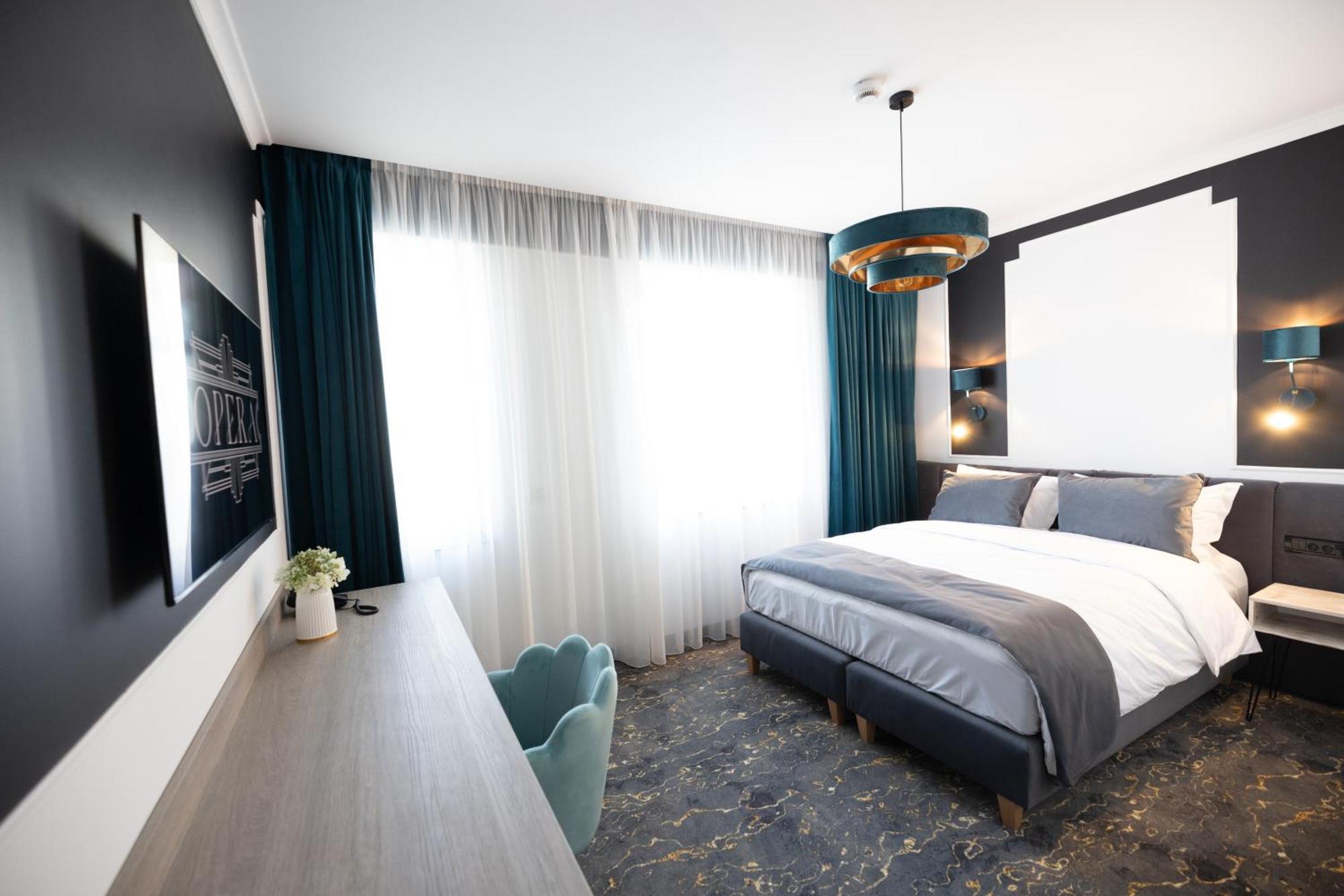 Opera Hotel Temesvár Kültér fotó