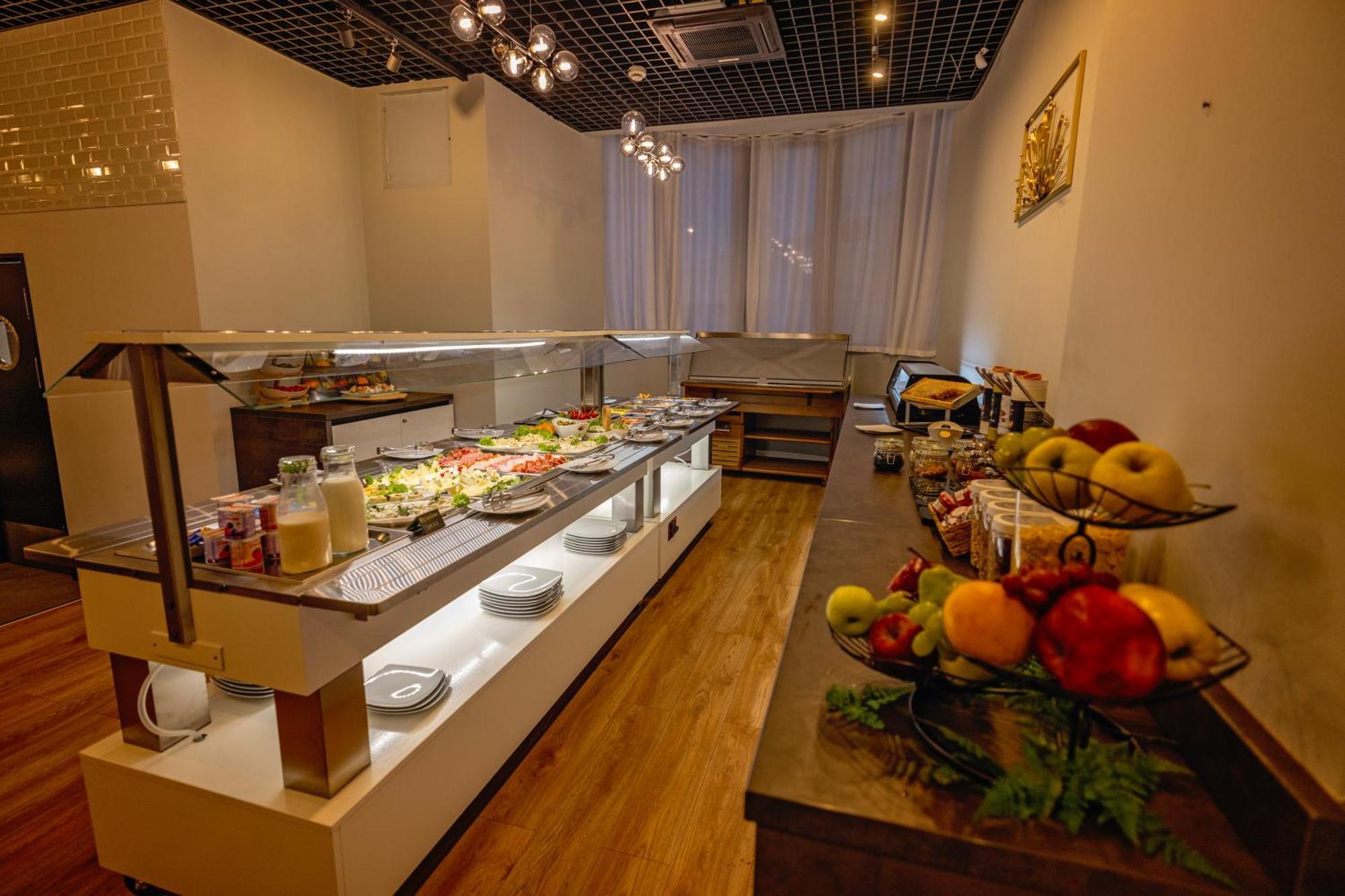 Opera Hotel Temesvár Kültér fotó